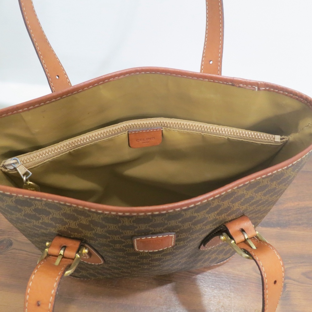 Celine Macadam Tote with COA Size Medium Vintage Circa 1970-80 - Picture 4 of 16